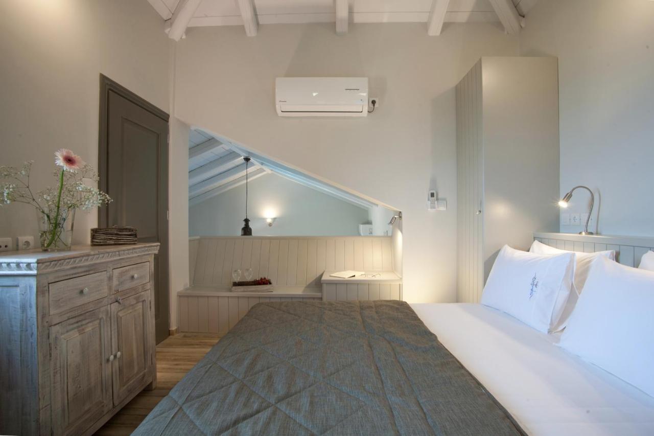 Acquaterra Villas Tsoukaládhes Buitenkant foto